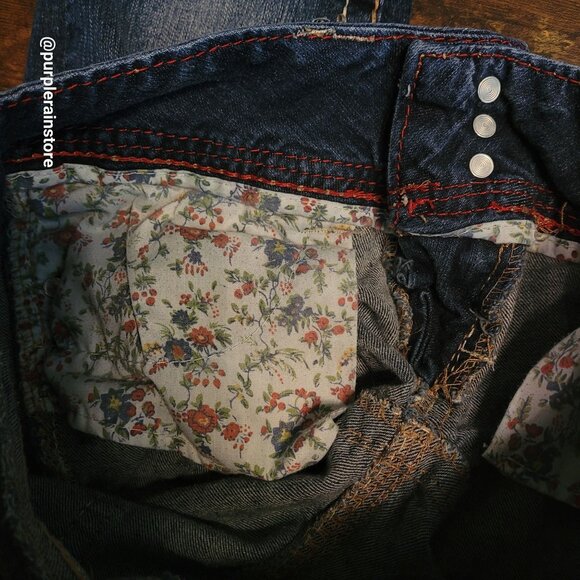 Amethyst Capri Jeans Size 1 Low Rise Button Flap Medium Dark Wash Thick Stitch - Picture 3 of 11